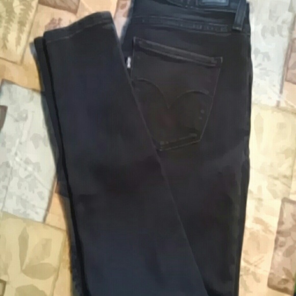 Size 26 Black Levi Skinny Jeans - Picture 1 of 3